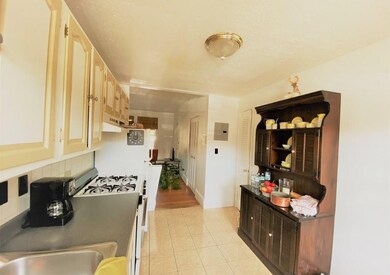 1726 Commonwealth Ave unit 4, Brighton, MA 02135 - photo 4