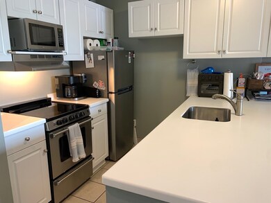 Edgewater Place Condominiums unit 714, Quincy, MA 02171 - photo 5