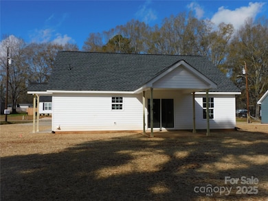 216 Mcclain St unit 5, York, SC 29745 - photo 4