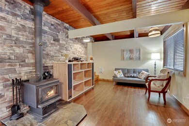 22206 N Clear Lake Blvd SE, Yelm, WA 98597 - photo 4