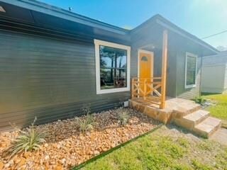 609 W Lake St, Ennis, TX 75119 - photo 6