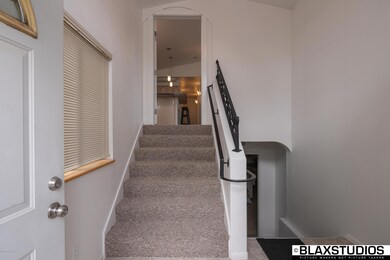 4100 Hayes St, Anchorage, AK 99503 - photo 5