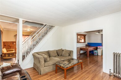 43 3rd Ave, Woonsocket, RI 02895 - photo 4