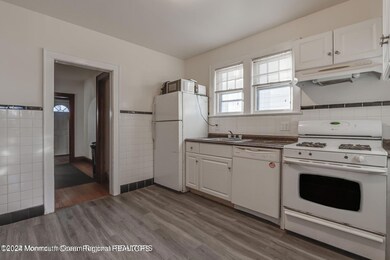 49 Guilden St, New Brunswick, NJ 08901 - photo 4