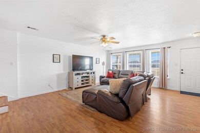 9932 N 44th East Ave, Sperry, OK 74073 - photo 4