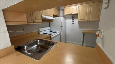 The Fountains at Fontainebleau unit 308, Miami, FL 33172 - photo 4