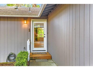 825 Oak St, Lake Oswego, OR 97034 - photo 3