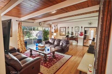 8636 8636 Delco, Winnetka, CA 91306 - photo 3