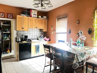 78 Addison St unit B, Chelsea, MA 02150 - photo 6