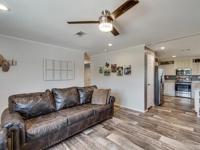 2240 Hopewell Rd, Cleburne, TX 76031 - photo 5