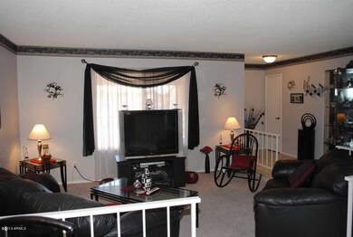 Woodridge Front Room 3