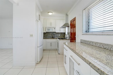 350 75th St unit 201, Miami Beach, FL 33141 - photo 3