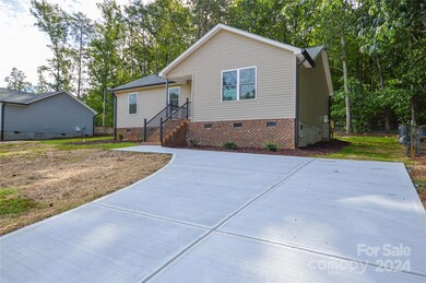 214 Aspen Dr, Gastonia, NC 28052 - photo 2