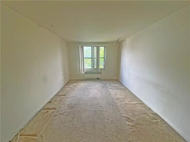 711 Montauk Ct unit 4B, Brooklyn, NY 11235 - photo 4