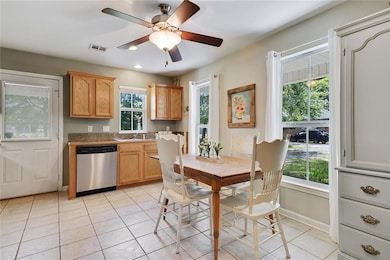 521 N Polk St, Covington, LA 70433 - photo 4