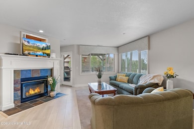 ArrowPoint Living Area