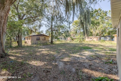 6926 Corday Rd, Jacksonville, FL 32208 - photo 5