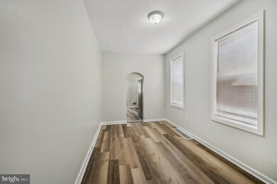 516 Laurel St, Reading, PA 19602 - photo 5