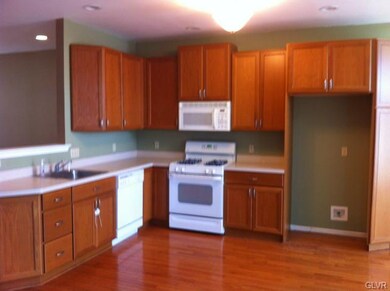 5277 Dartmouth Dr, Macungie, PA 18062 - photo 5