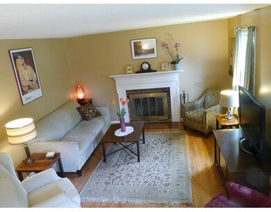 22 Woodlawn Rd, Hadley, MA 01035 - photo 2