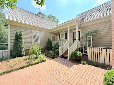 302 26th St W, Tifton, GA 31794 - photo 3