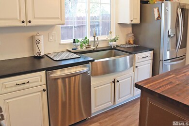 2102 Fargo Way, Sparks, NV 89434 - photo 7