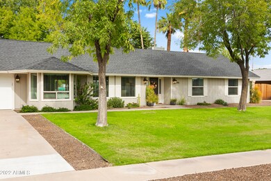 EXPANSIVE FRONT YARD