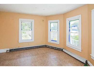 3 Alger Ave, Providence, RI 02907 - photo 4