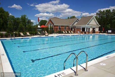 7663 Elmcrest Rd, Hanover, MD 21076 - photo 4