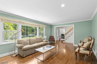 180 Lorraine Dr, Berkeley Heights, NJ 07922 - photo 6