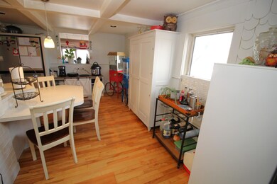 7. Eat-In Kitchen