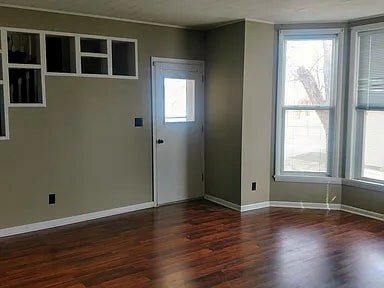 610 W 6th St, Concordia, KS 66901 - photo 4