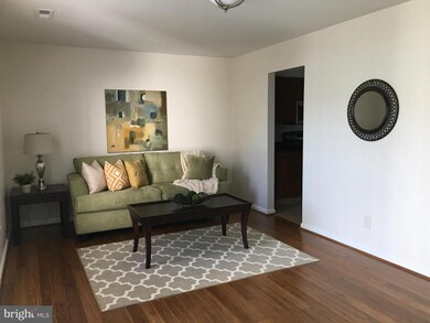 6062 Saint Moritz Dr, Temple Hills, MD 20748 - photo 3