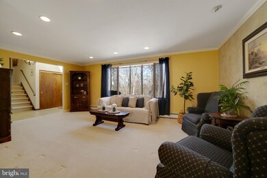 12 Cemetery Ln, Schwenksville, PA 19473 - photo 7