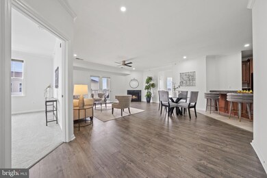 24660 Woolly Mammoth Terrace unit 400, Aldie, VA 20105 - photo 7