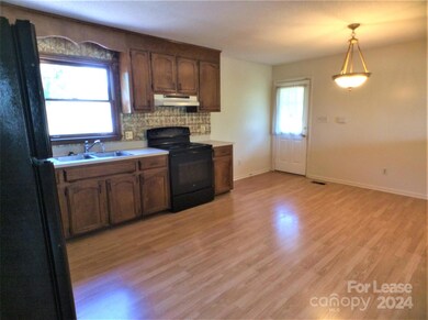 4607 Merrywood Ln, Gastonia, NC 28052 - photo 5