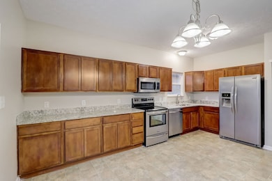 12845 Redskins Ave, Fishers, IN 46037 - photo 4