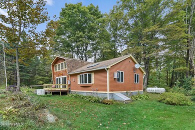 7 Bassett Rd, Heath, MA 01346 - photo 4