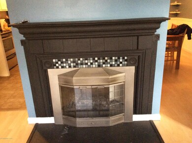 913 Wellington Place unit 913, Matawan, NJ 07747 - photo 5