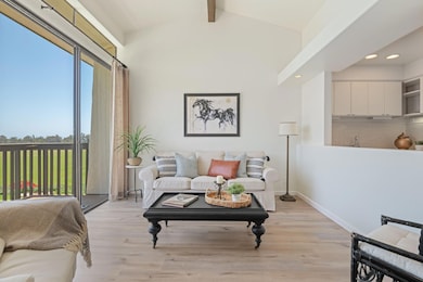 06 - Living Room