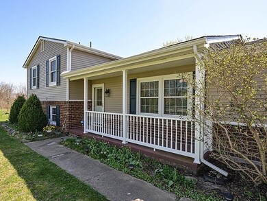 9492 Spring Hollow Ct, Dexter, MI 48130 - photo 2