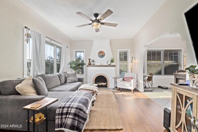 2229 N 21st Place, Phoenix, AZ 85006 - photo 7