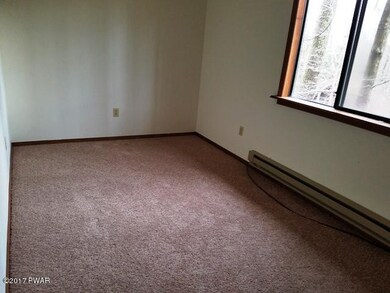 1110 Red Hawk Dr, Lake Ariel, PA 18436 - photo 5