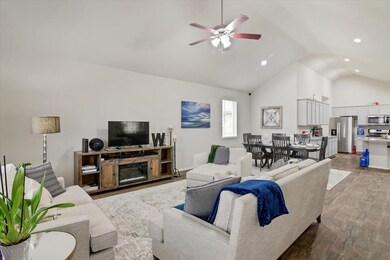 4411 Andorno Dr, Katy, TX 77449 - photo 5