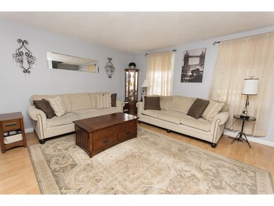 3 W Pine St unit 15, Plaistow, NH 03865 - photo 3