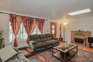 6451 Mcloughlin Dr, Central Point, OR 97502 - photo 6