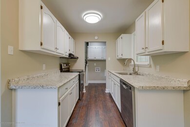 3536+High+Rd+Hernando-6-web-Kitchen
