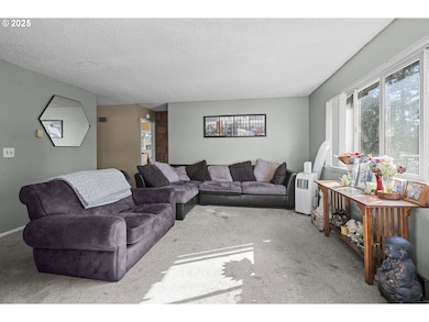 Driftwood Village unit 27, Springfield, OR 97477 - photo 5