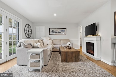 734 Marshall Dr, West Chester, PA 19380 - photo 5