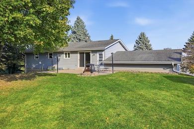 6837 Reuter Ln, West Bend, WI 53090 - photo 3